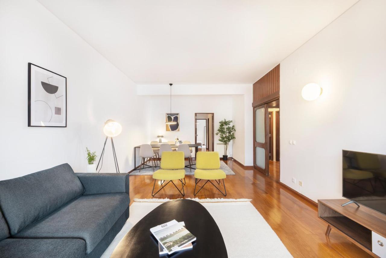 We Apartment By Olala Homes กาชไกช์ ภายนอก รูปภาพ
